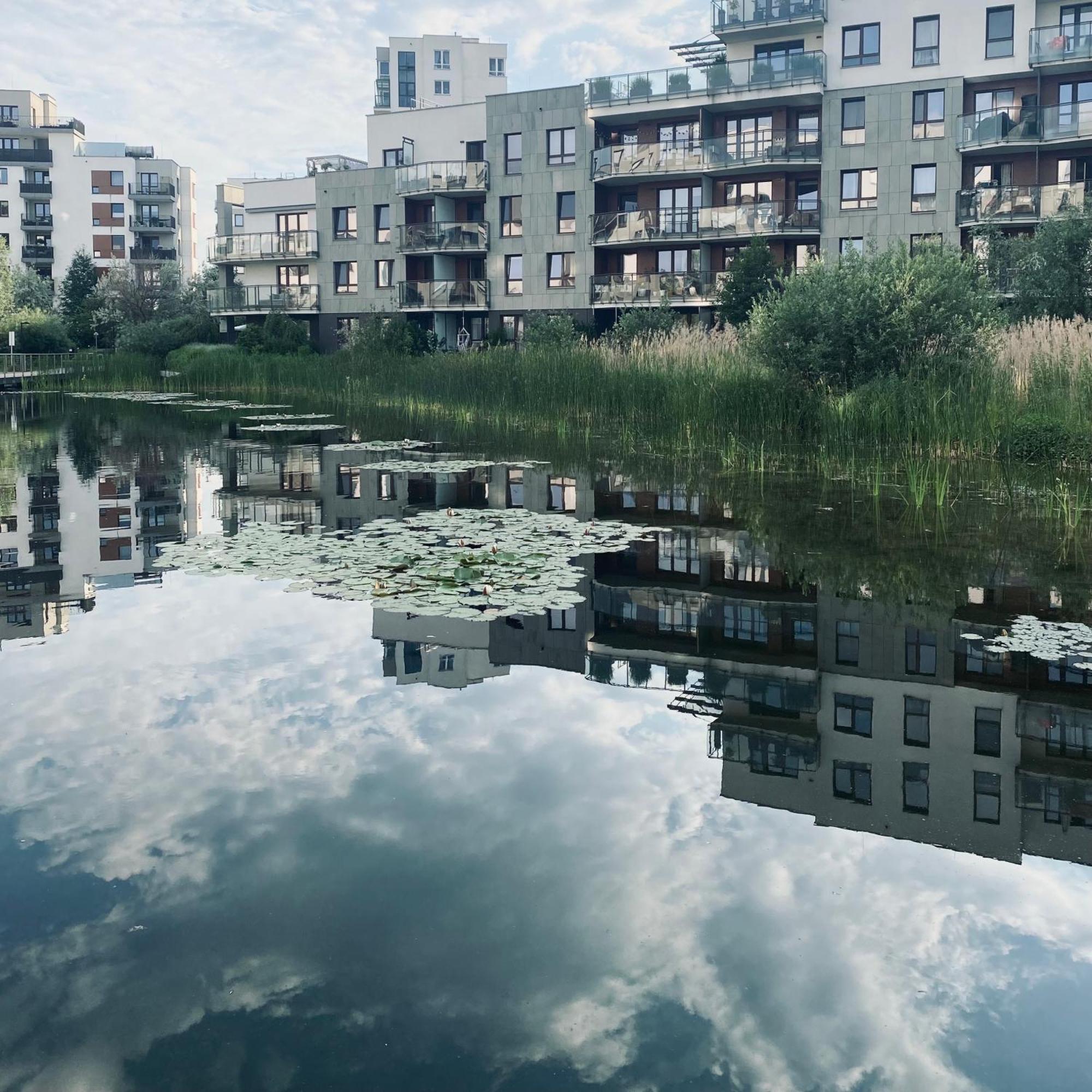 Tuyo Apartments Lake Park Варшава Екстериор снимка